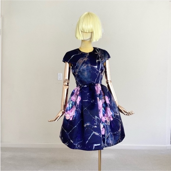 MSGM Duchesse Milan Blue Pink Roses Print Mini Party Dress 2/38 - Picture 2 of 11